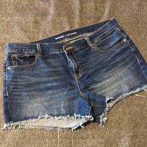 Distressed Boy Friend Jean Shorts